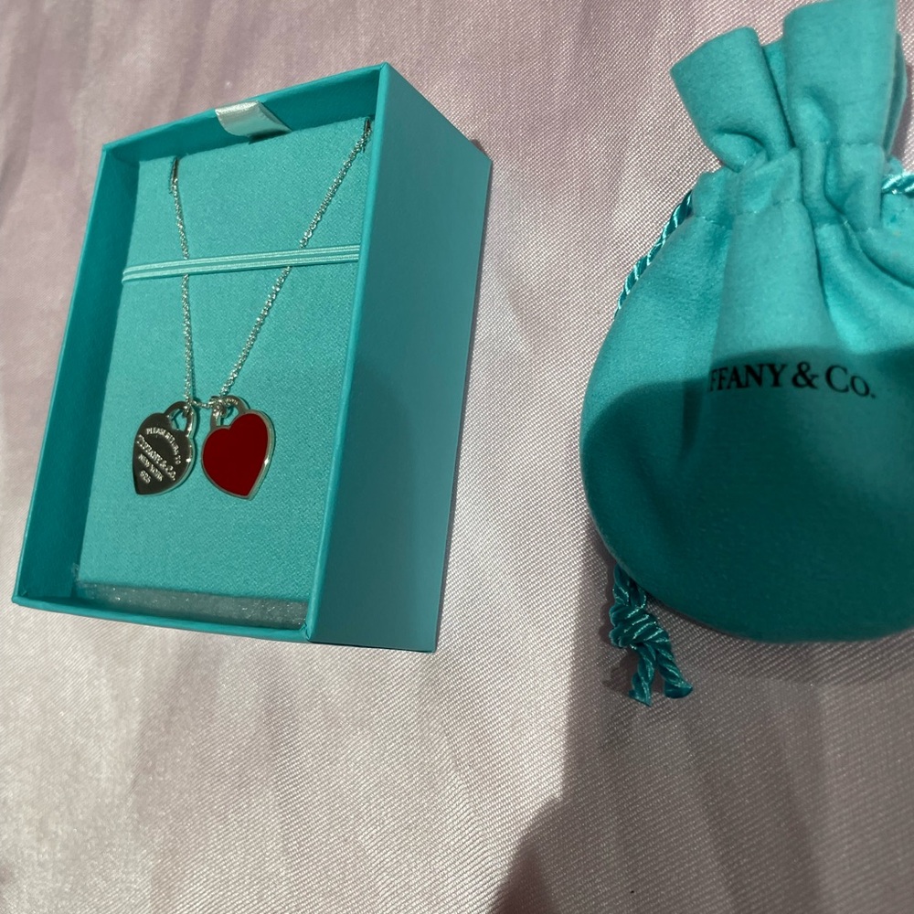 Return to Tiffany Double Heart Pendant Necklace- Red Enamel, Adjustable - Picture 3 of 7
